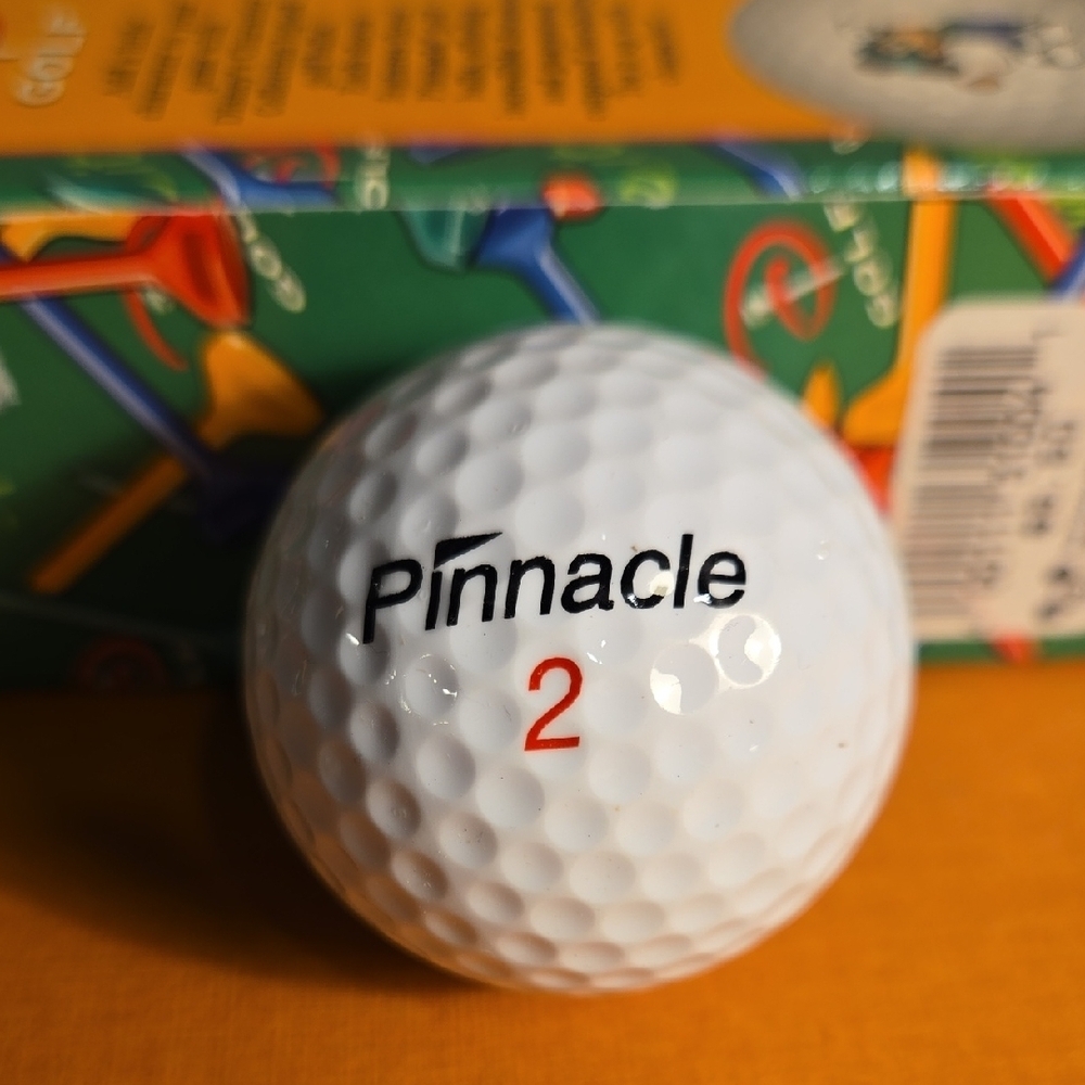 Disney Mickey Mouse Golf Ball Set - White and Green - Picture 5 of 5